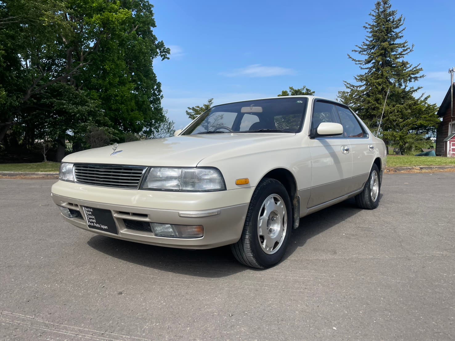 1993 NISSAN LAUREL 2.0 Medalist