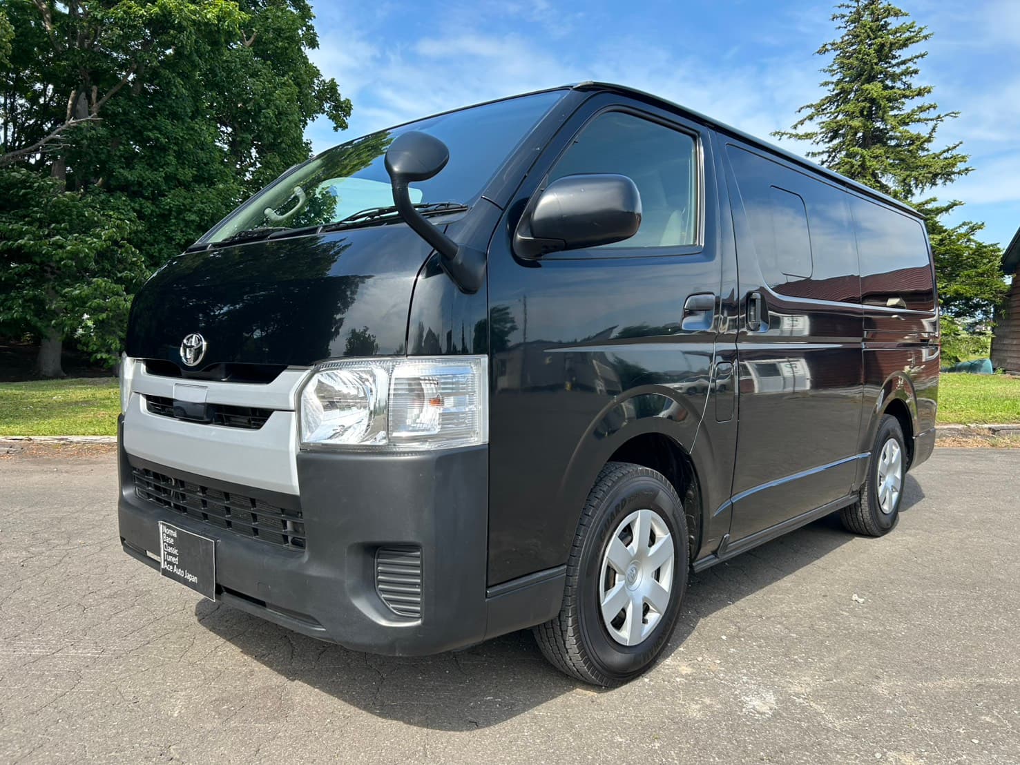2018 TOYOTA REGIUS ACE 2.8 Diesel turbo DX 9-Seater